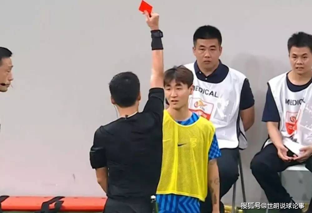 “这是一支年轻的球队，他们需要经历这种情况来认识自己。